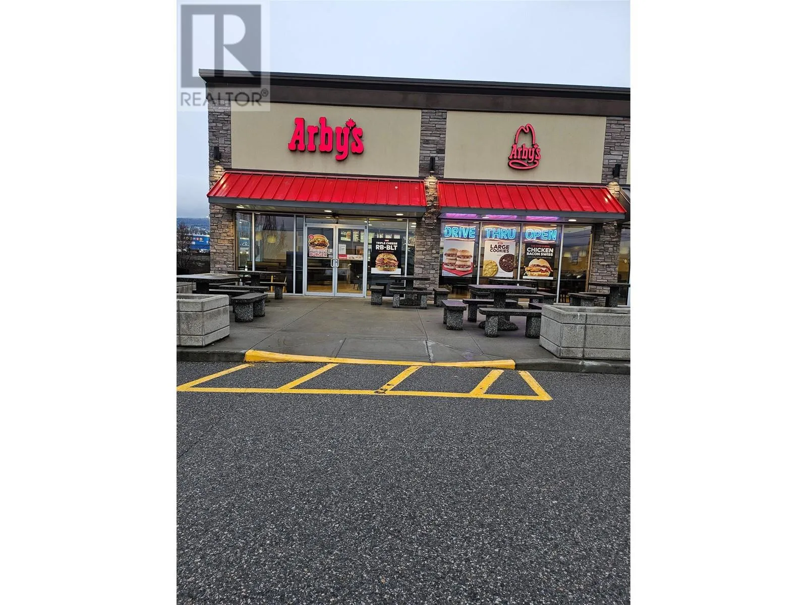 Other for rent: 3031 Louie Drive Unit# 401, Westbank, British Columbia V4T 3E2