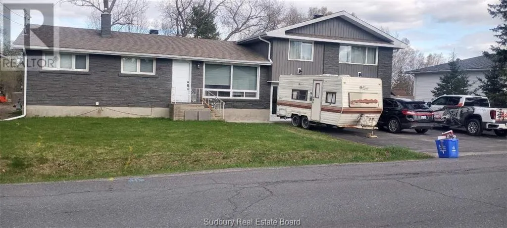 House for rent: 3034 Percy Street, Val Caron, Ontario P3N 1B1