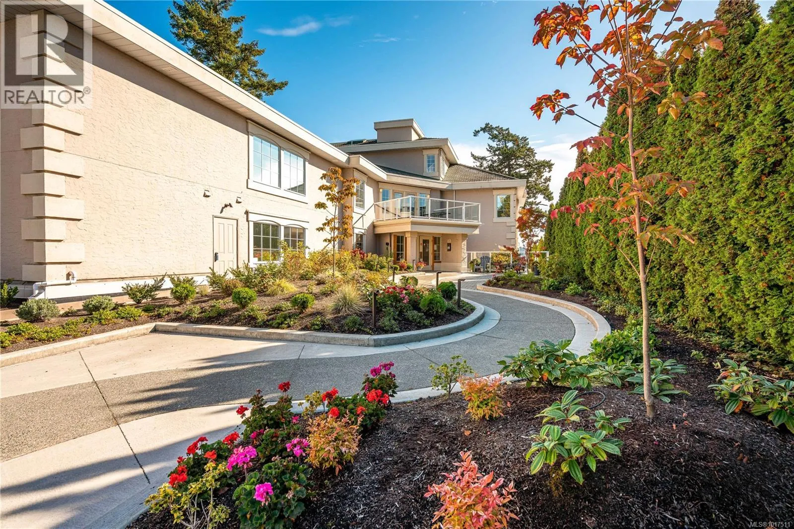 Apartment for rent: 304 1 Buddy Rd, View Royal, British Columbia V9B 1V6