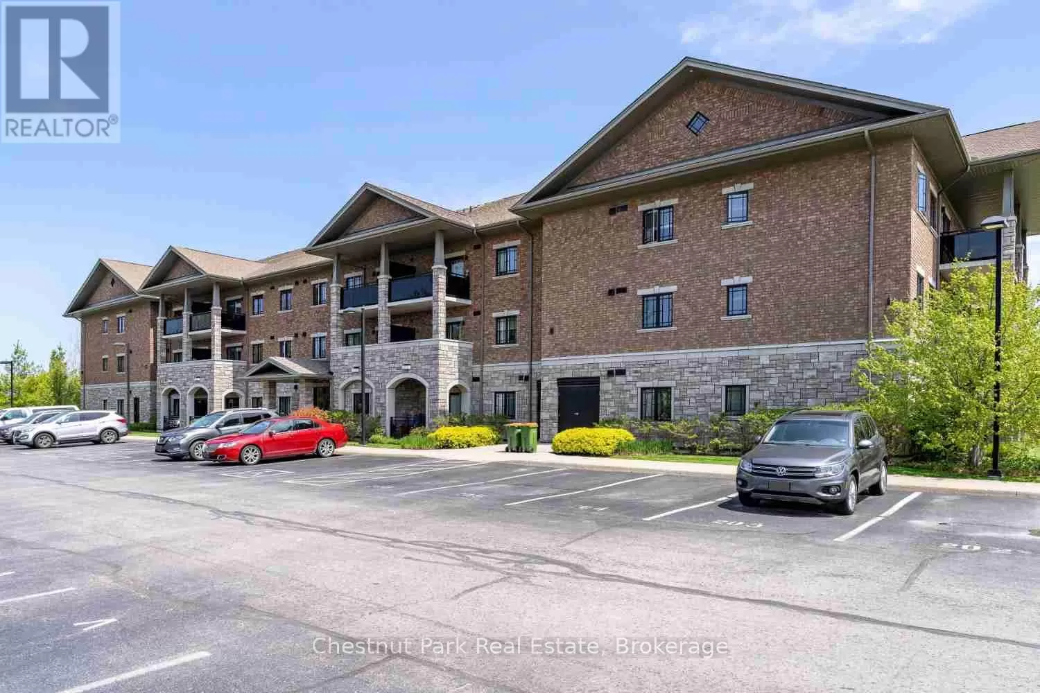 Row / Townhouse for rent: 304 - 1 Chamberlain Crescent, Collingwood, Ontario L9Y 0X7