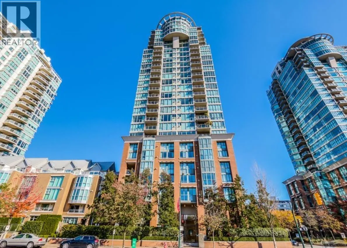 Apartment for rent: 304 1088 Quebec Street, Vancouver, British Columbia V6A 4H2