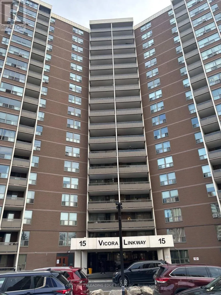 Apartment for rent: 304 - 15 Vicora Linkway, Toronto, Ontario M3C 1A7