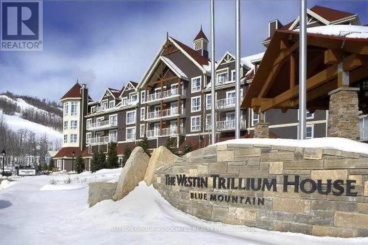 Apartment for rent: 304 - 220 Gord Canning Drive, Blue Mountains, Ontario L9Y 0K9