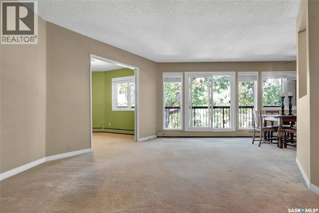 Apartment for rent: 304 2727 Victoria Avenue, Regina, Saskatchewan S4T 1K4