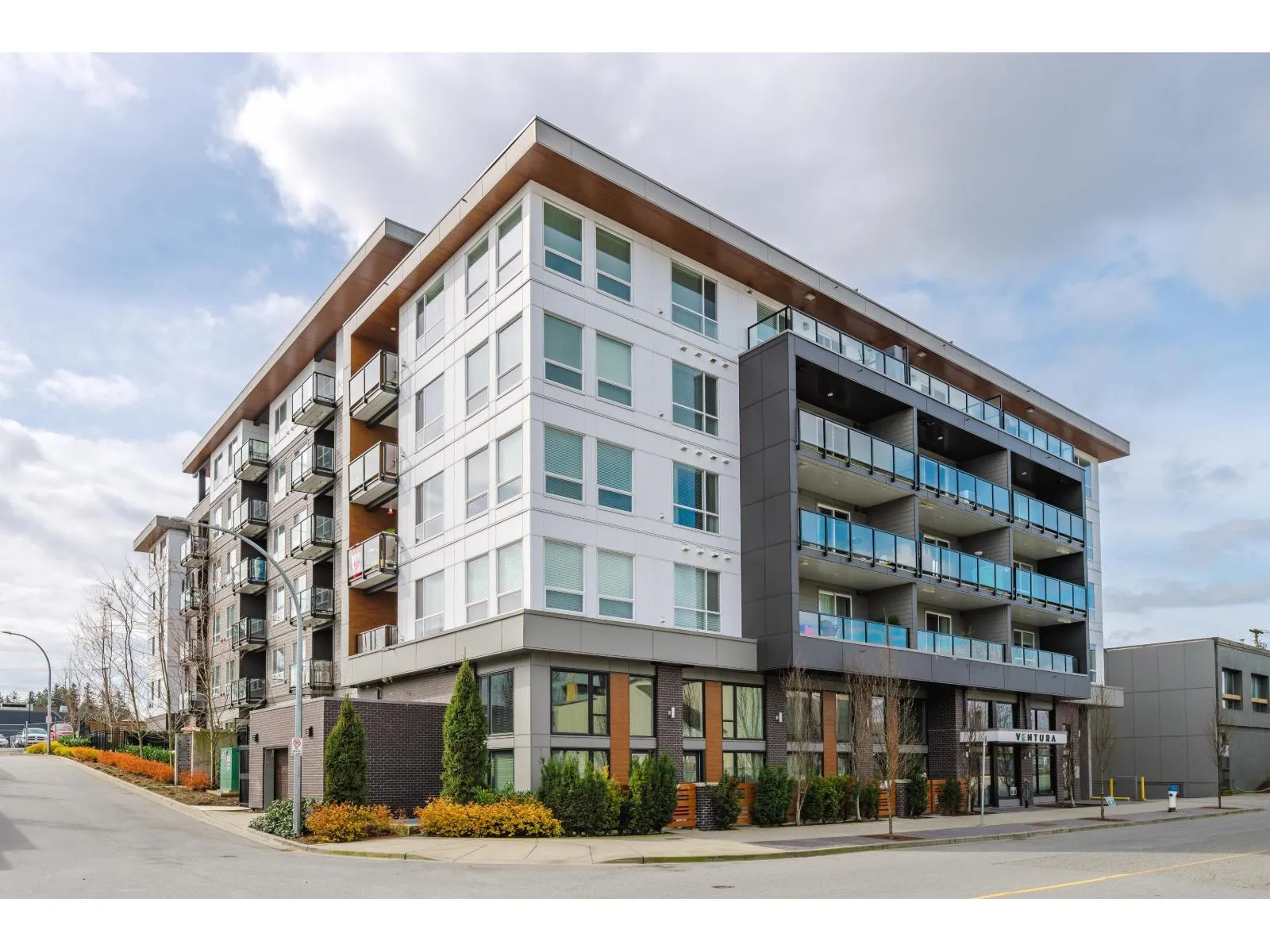 Apartment for rent: 304 32838 Ventura Avenue, Abbotsford, British Columbia V2S 0M5