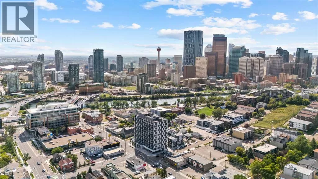 Apartment for rent: 304, 455 1 Avenue Ne, Calgary, Alberta T2E 0B3