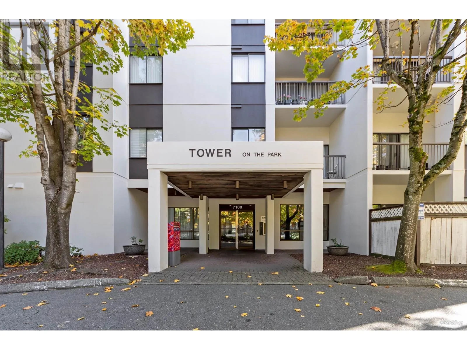 Apartment for rent: 304 7100 Gilbert Road, Richmond, British Columbia V7C 5C3