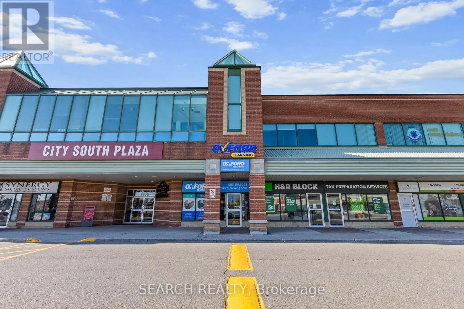 304 - 7700 Hurontario Street, Brampton, Ontario L6Y 4M3