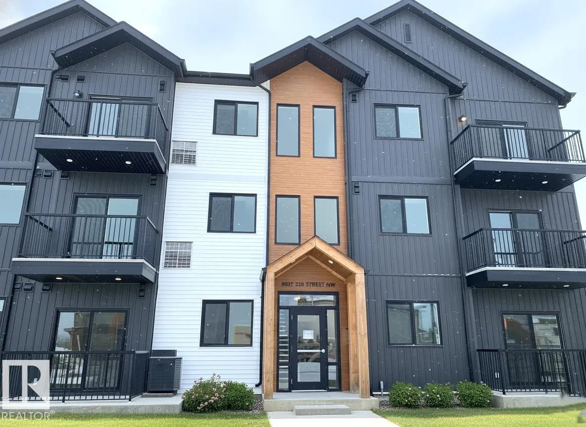 Apartment for rent: #304 9207 228 St Nw, Edmonton, Alberta T5T 4T1