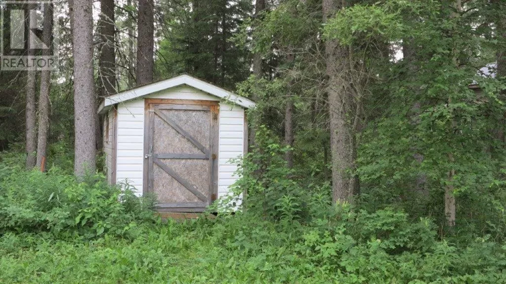 304 Aspen Bay, Brightsand Lake, Saskatchewan S0M 0H0