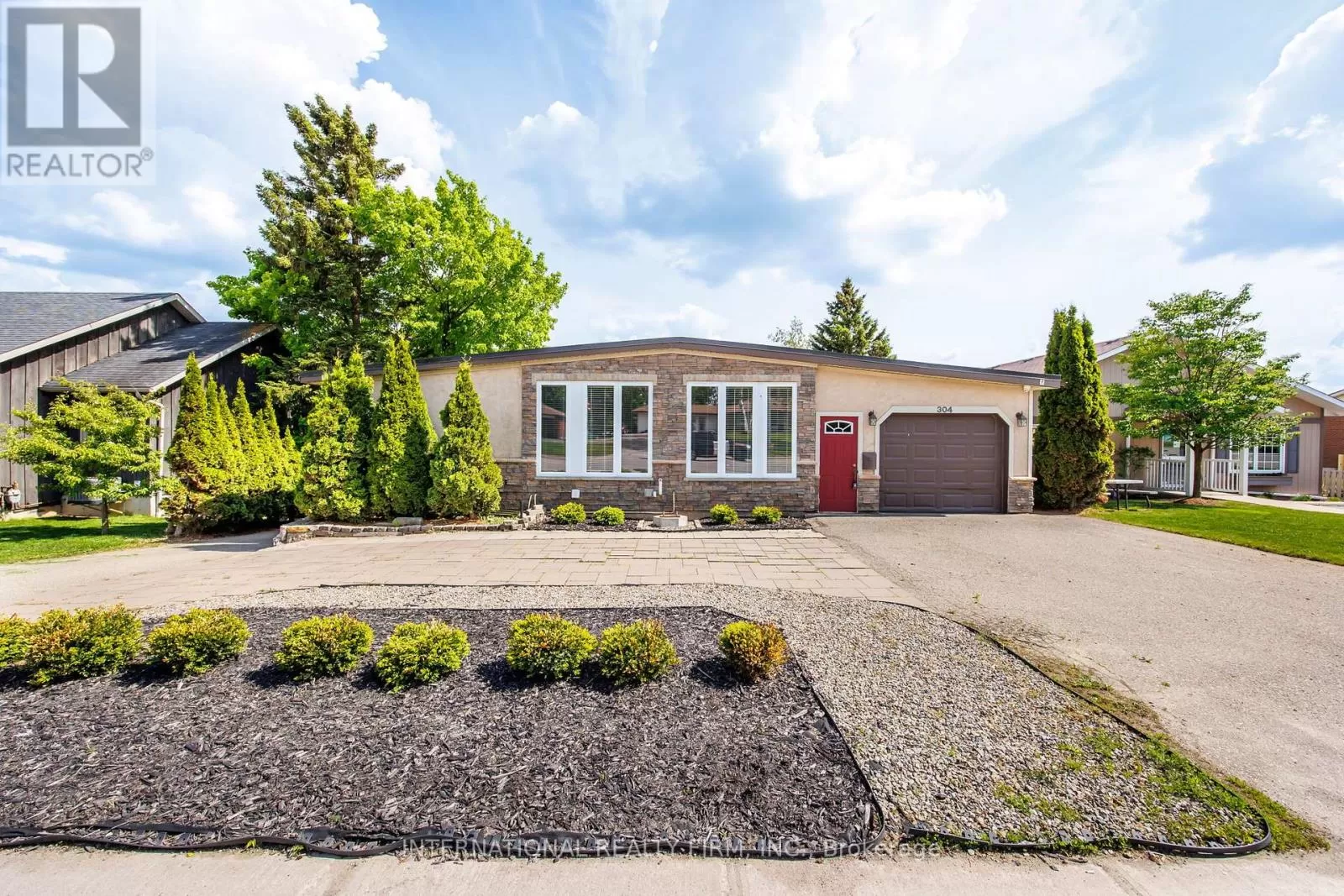 House for rent: 304 Broadway, Orangeville, Ontario L9W 1L3