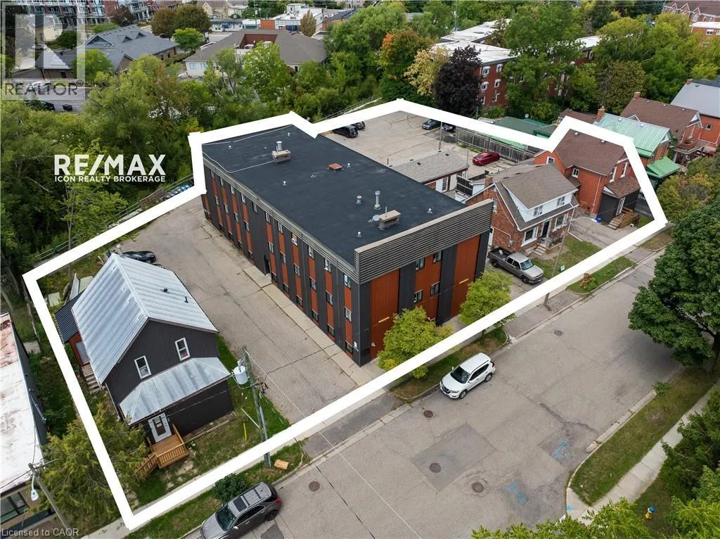 30-40 Laurel Street, Waterloo, Ontario N2J 2H2