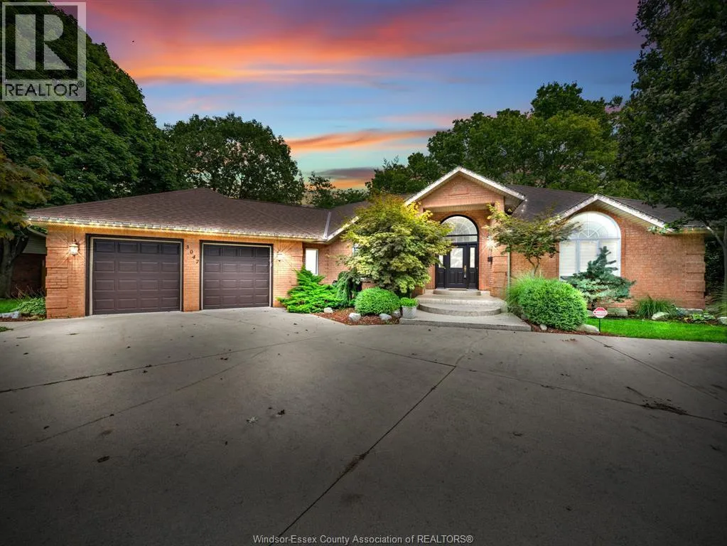 House for rent: 3047 Rowley Park Drive, Kingsville, Ontario N9Y 2Y2