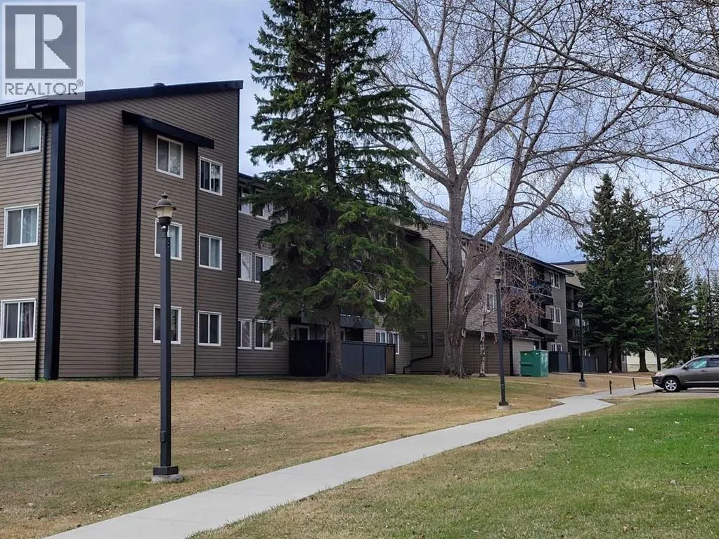 Apartment for rent: 304b, 5611 9 Avenue, Edson, Alberta T7E 1R5