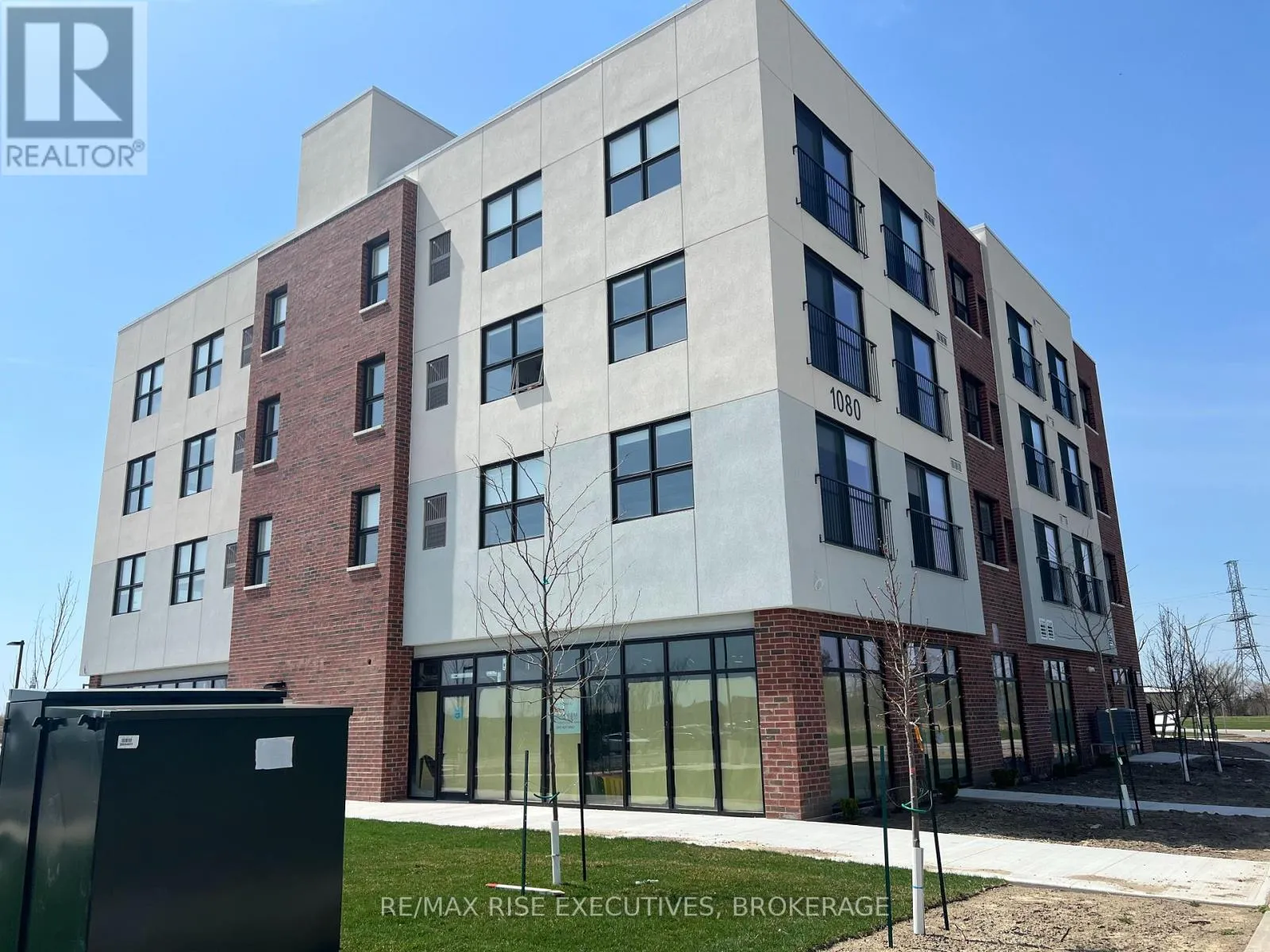 Other for rent: 305 - 1080 Terra Verde Way, Kingston, Ontario K7P 0V3