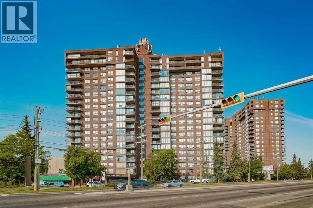 Apartment for rent: 305, 145 Point Drive Nw, Calgary, Alberta T3B 4W1