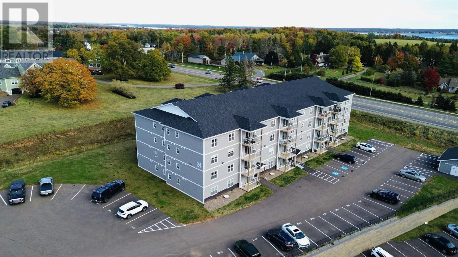 Apartment for rent: 305 24 Gilbert Drive, East Royalty, Prince Edward Island C1C 0W2