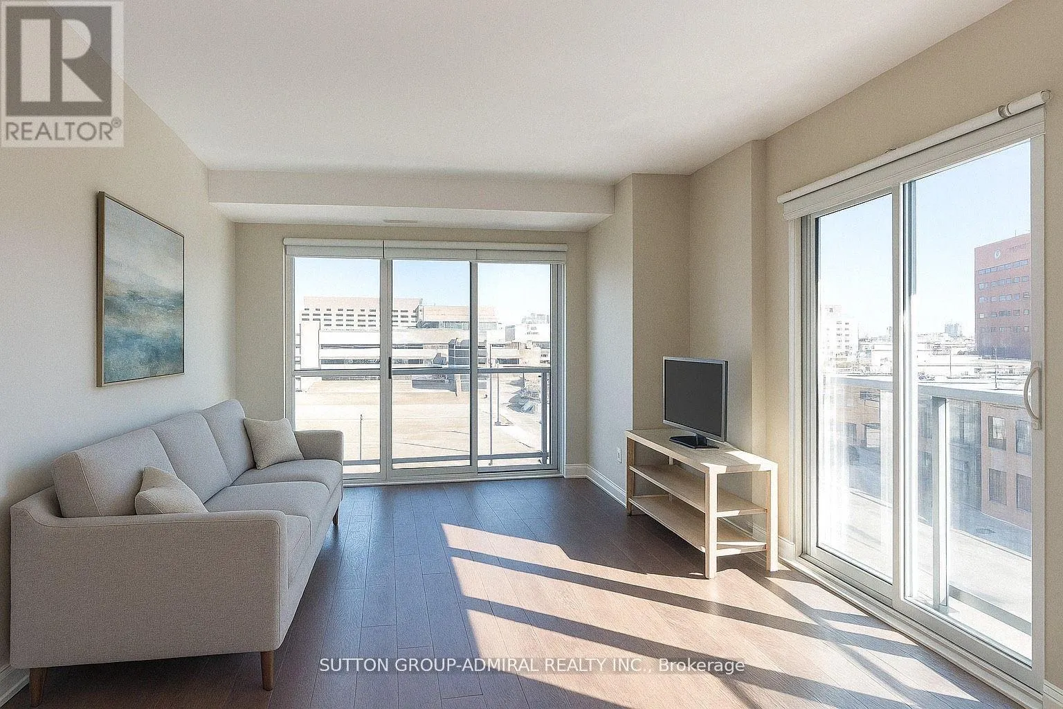 Apartment for rent: 305 - 44 Bond Street W, Oshawa, Ontario L1G 6R2