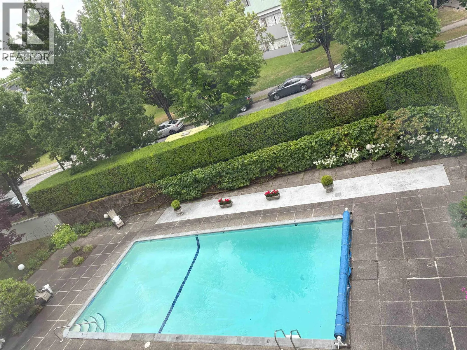 Apartment for rent: 305 6076 Tisdall Street, Vancouver, British Columbia V5Z 3N2