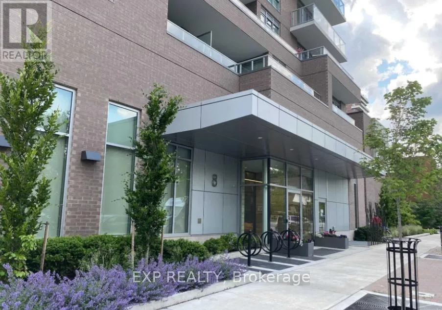 Apartment for rent: 305 - 8 Ann Street, Mississauga, Ontario L5G 3E6