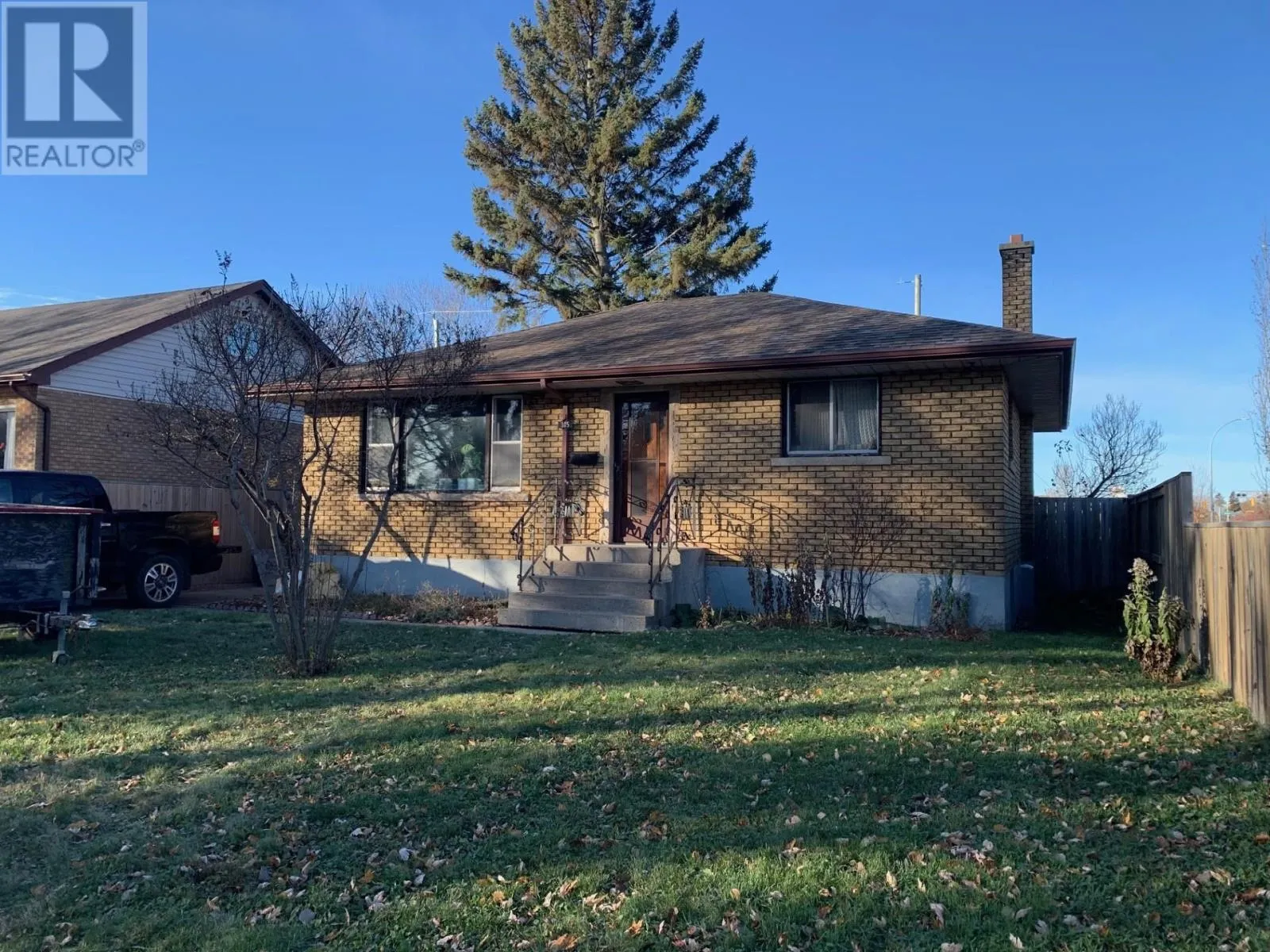 305 Brunswick St S, Thunder Bay, Ontario P7E 1W7