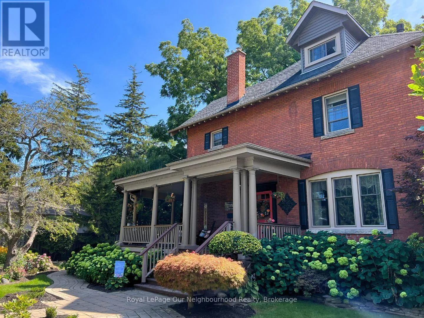 House for rent: 305 Trent Street W, Whitby, Ontario L1N 1M3