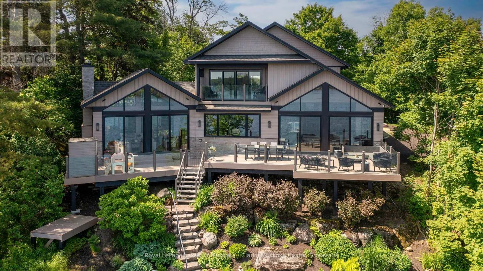 House for rent: 305 Wapaska Crescent, Gravenhurst), Ontario P1P 0E9