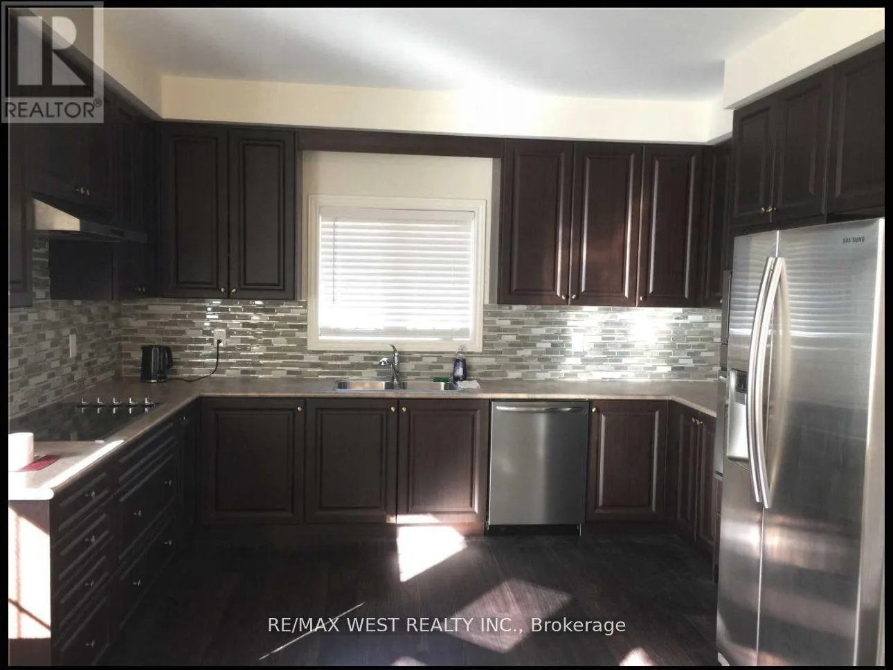 House for rent: 3052 Max Khan Boulevard, Oakville, Ontario L6H 0S4