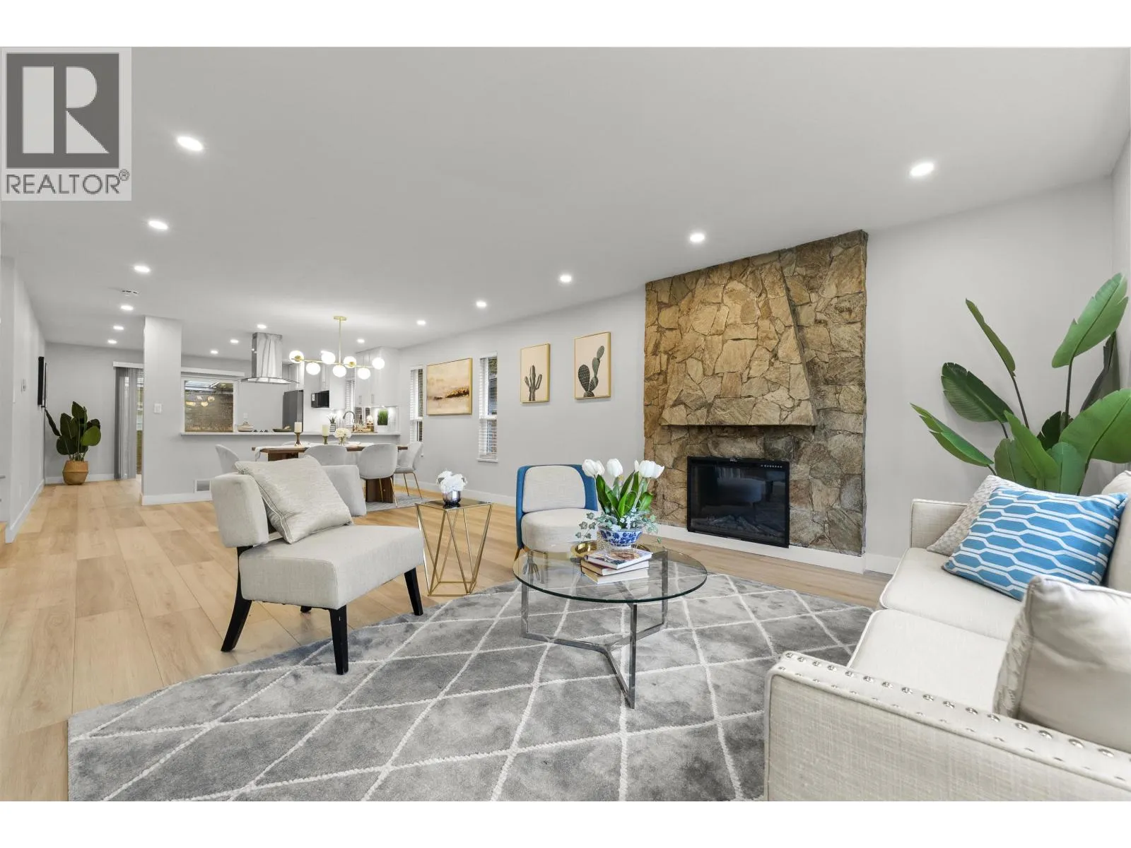 House for rent: 3055 Rothbury Place, Burnaby, British Columbia V5A 4J5