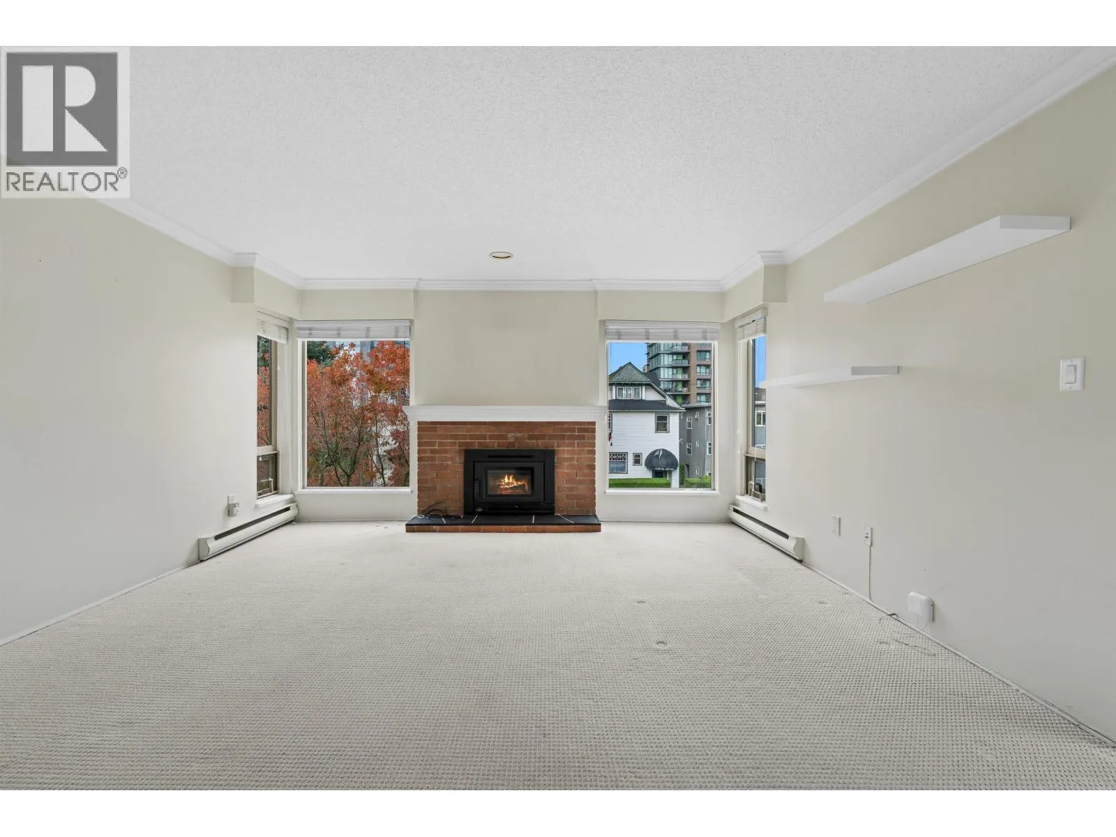 Apartment for rent: 306 1260 W 10th Avenue, Vancouver, British Columbia V6H 1J3