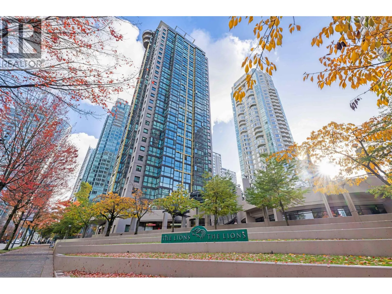 Apartment for rent: 306 1331 Alberni Street, Vancouver, British Columbia V6E 4S1