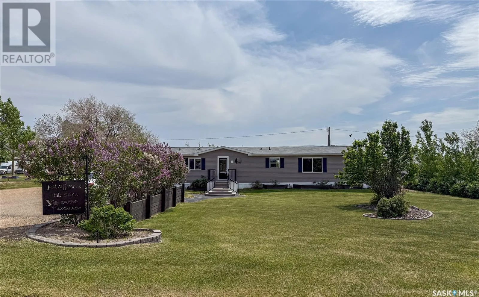 Mobile Home for rent: 306 2nd Avenue W, Climax, Saskatchewan S0N 0A7