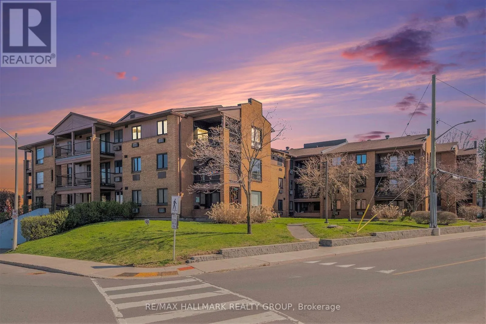 Apartment for rent: 306 - 316 Savard Avenue, Ottawa, Ontario K1L 7S2