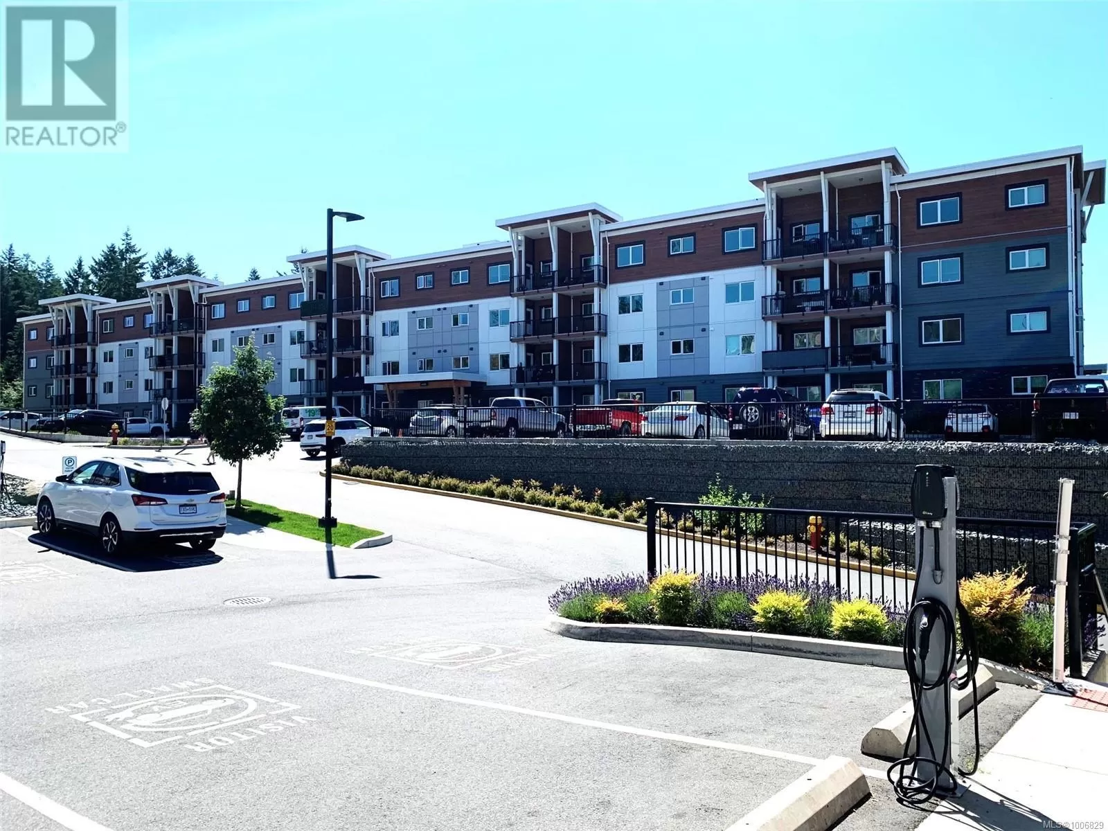 Apartment for rent: 306 4830 Cedar Ridge Pl, Nanaimo, British Columbia V9T 0M8