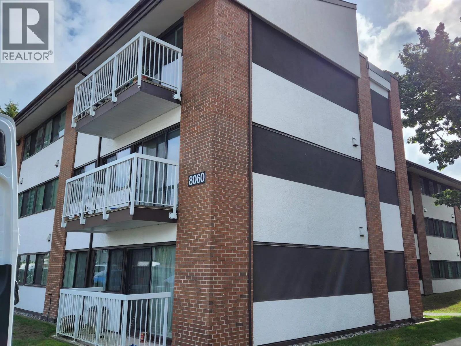 Apartment for rent: 306 8060 Ryan Road, Richmond, British Columbia V7A 2E5