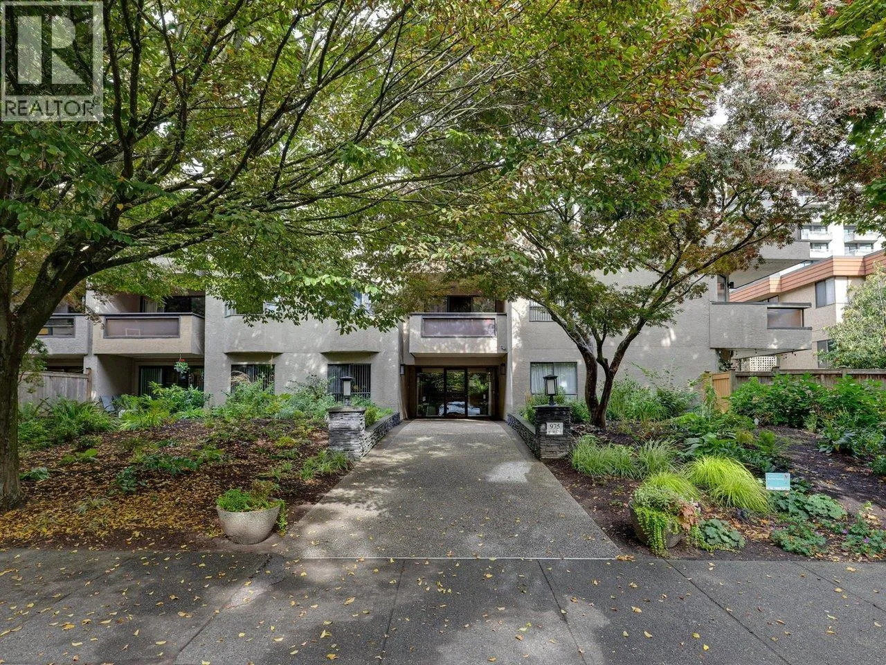 Apartment for rent: 306 975 W 13th Avenue, Vancouver, British Columbia V5Z 1P4