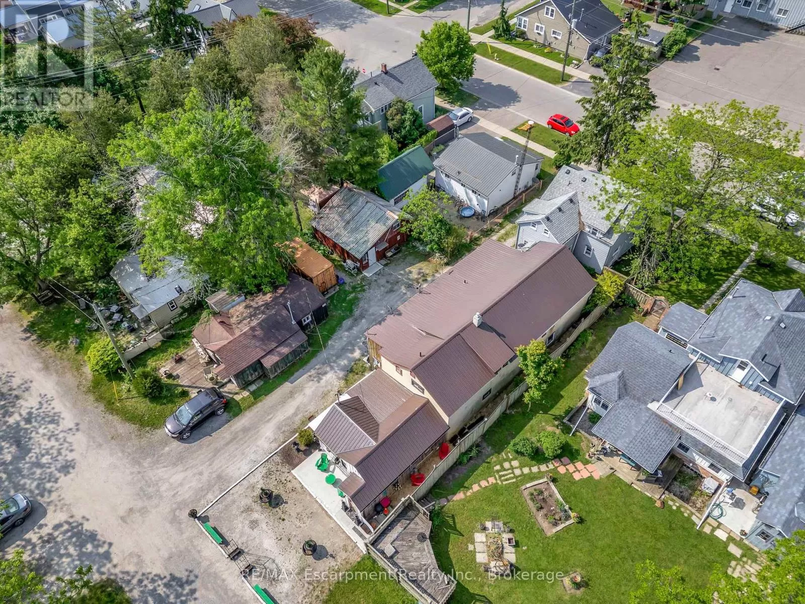 Multi-Family for rent: 306 St. Patrick Street, Norfolk, Ontario N0A 1M0