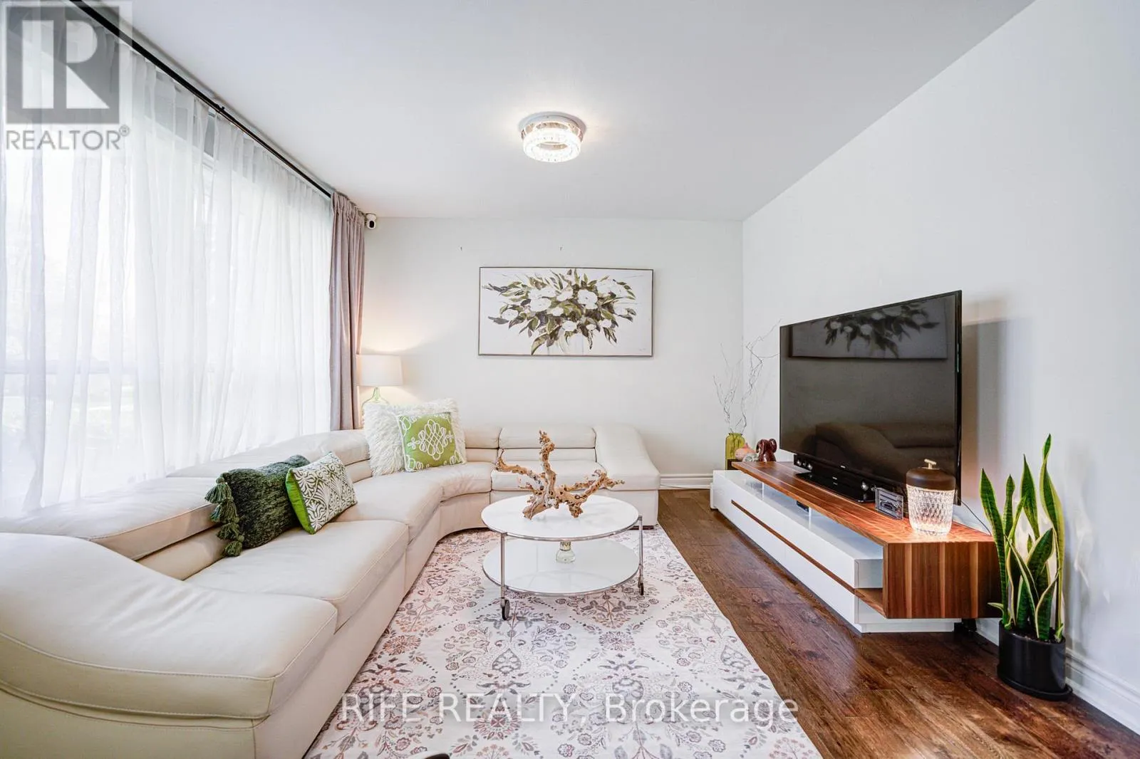 House for rent: 306 Wenlock Avenue, Richmond Hill, Ontario L4C 1M7