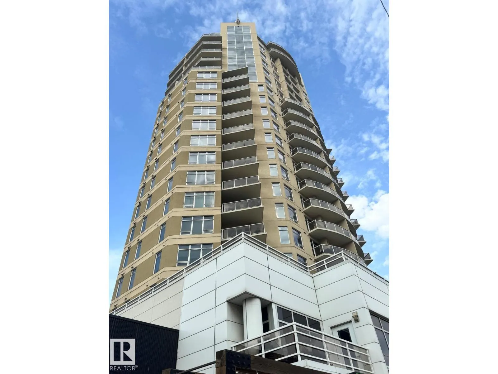 Apartment for rent: #307 10388 105 St Nw, Edmonton, Alberta T5J 0C2