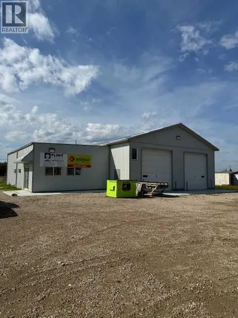 307 1a Avenue, Fox Creek, Alberta T7S 1W3