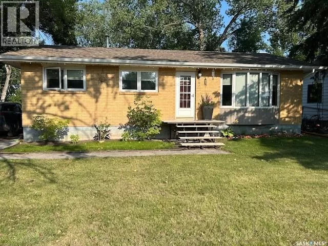 House for rent: 307 1st Street W, Carnduff, Saskatchewan S0C 0S0