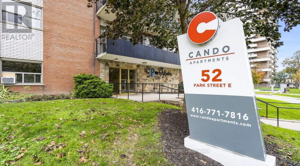 Apartment for rent: 307 - 52 Park Street E, Mississauga, Ontario L5G 1M1