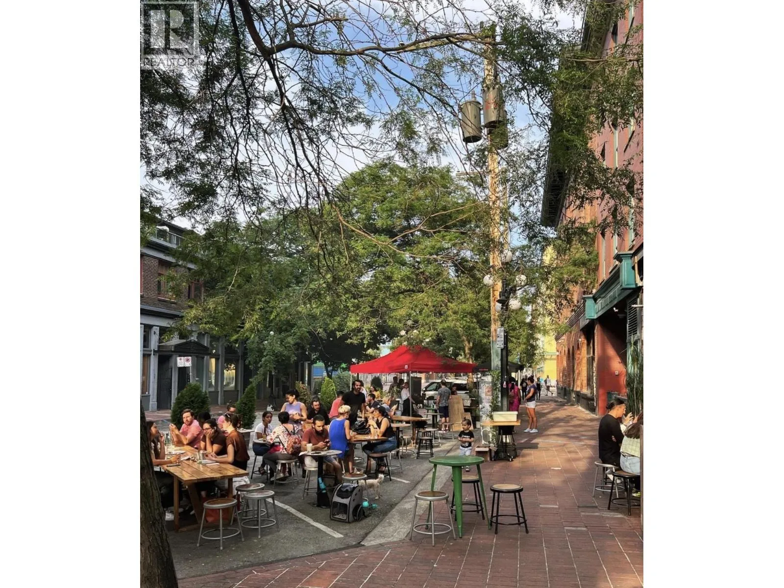 Apartment for rent: 307 55 Alexander Street, Vancouver, British Columbia V6A 1B2