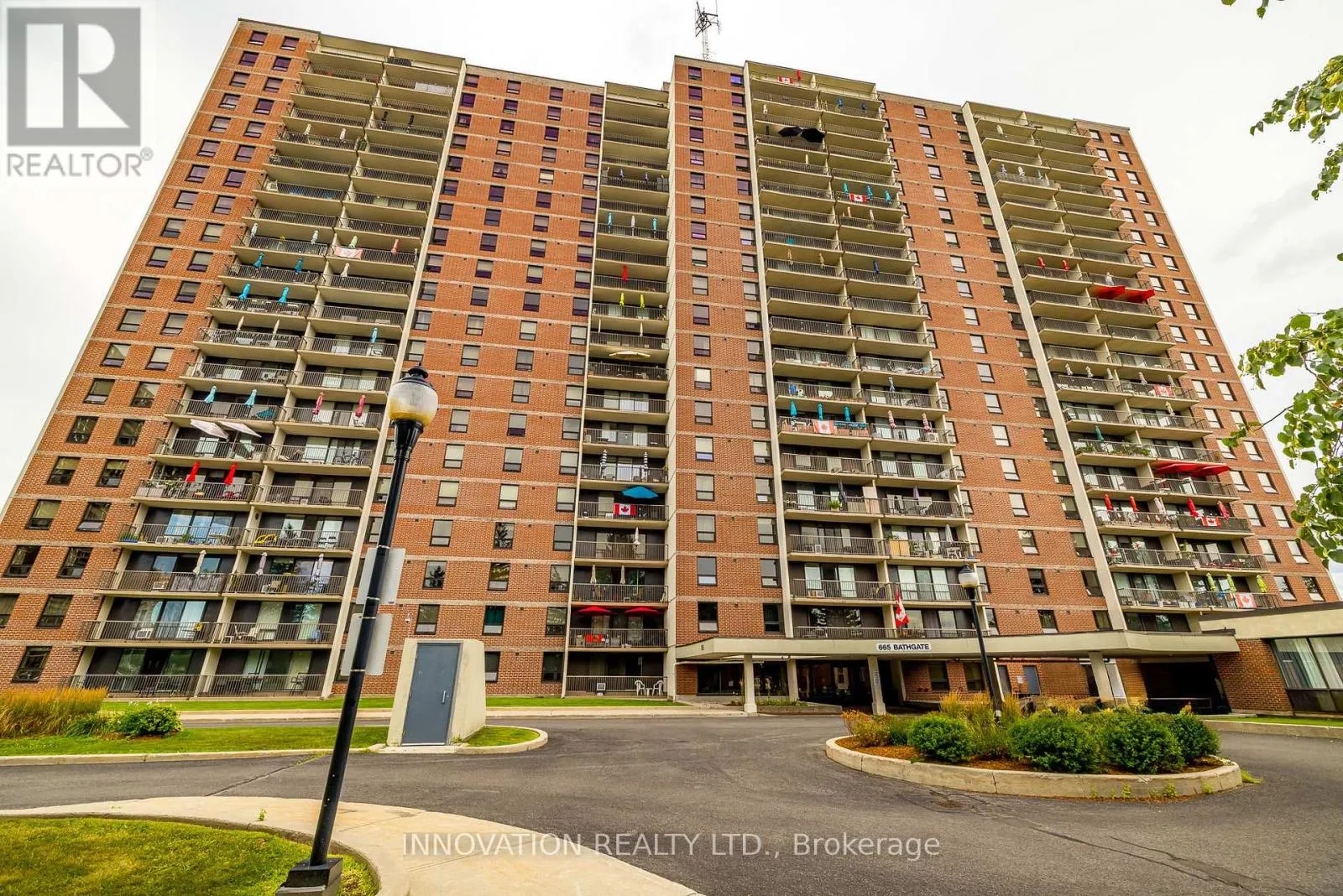 Apartment for rent: 307 - 665 Bathgate Drive, Ottawa, Ontario K1K 3Y4