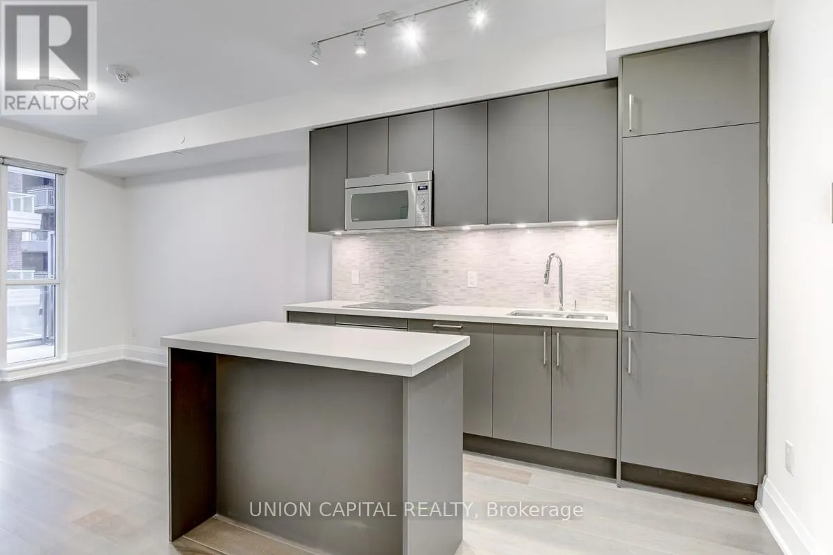 Apartment for rent: 307 - 88 Cumberland Street, Toronto, Ontario M5R 0C8