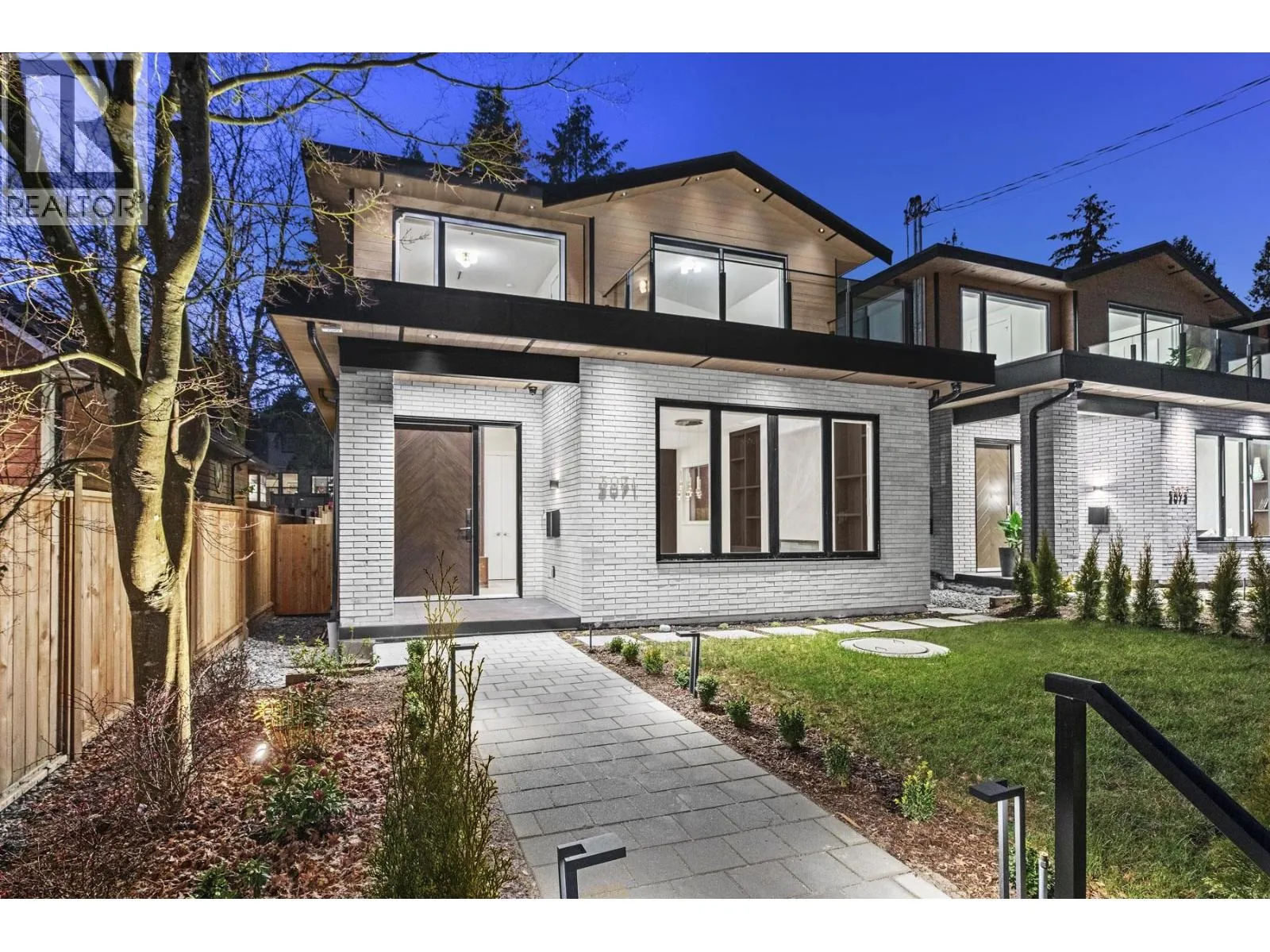 House for rent: 3071 Fromme Road, North Vancouver, British Columbia V7K 2C8