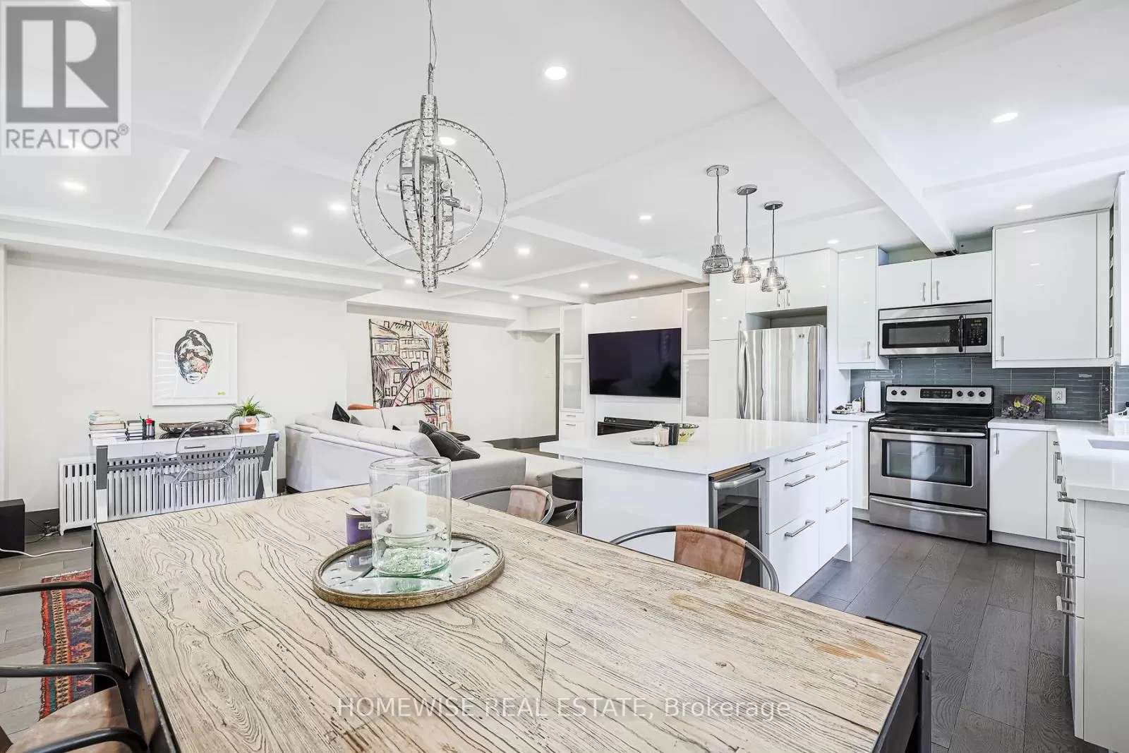 Apartment for rent: 308 - 2603 Bathurst Street, Toronto, Ontario M6B 2Z6