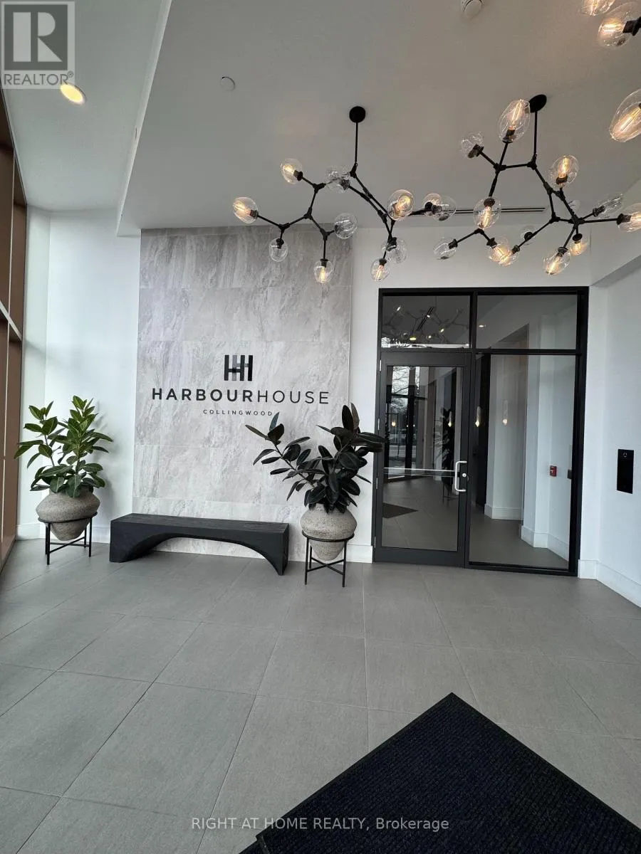 Apartment for rent: 308 - 31 Huron Street, Collingwood, Ontario L9Y 0E8