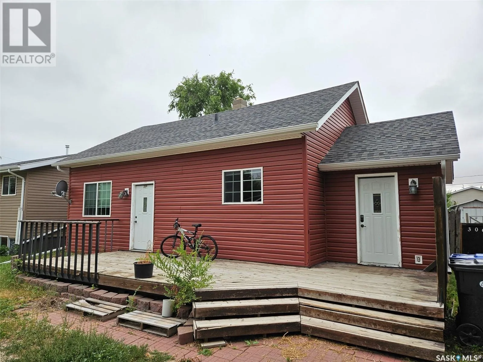 House for rent: 308 4th Street, Carlyle, Saskatchewan S0C 0R0