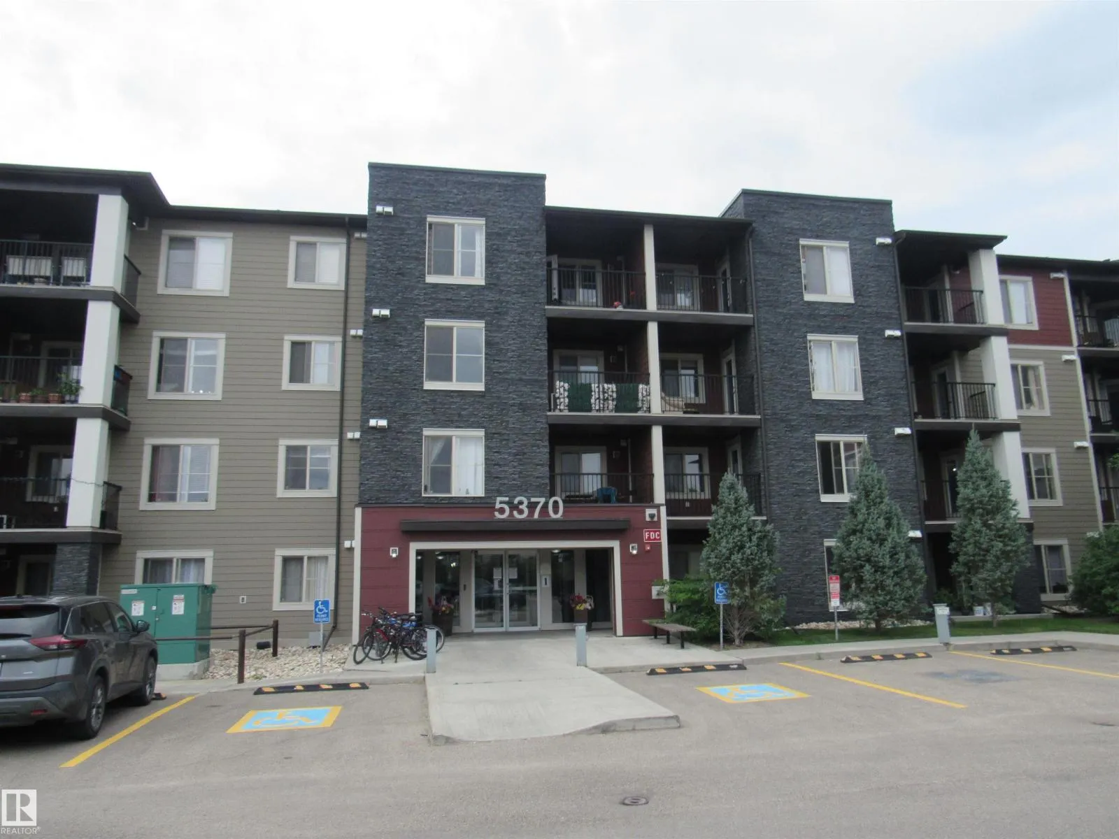 Apartment for rent: #308 5370 Chappelle Rd Sw, Edmonton, Alberta T6W 3L5